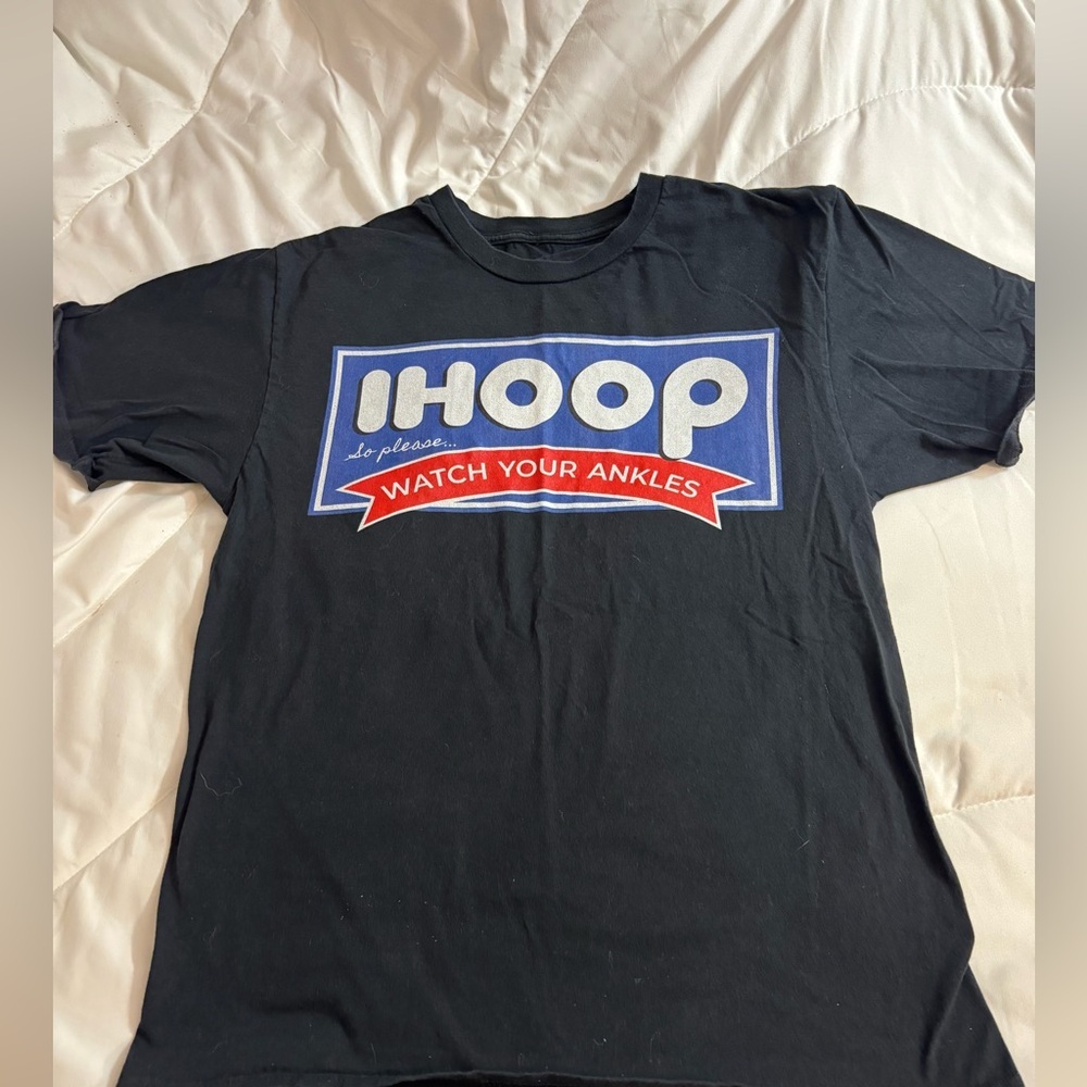 Black IHOOP Graphic Basketball T-Shirt “watch your ankles”. No size tag present